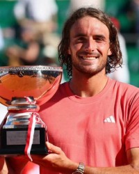 九游中心-蒙卡冷门迭出：梅总吞双蛋怒砸拍，三驾马车悉数淘汰！|辛纳|蒙特卡洛大师赛|扬尼克-辛纳|西西帕斯|红土_新浪新闻