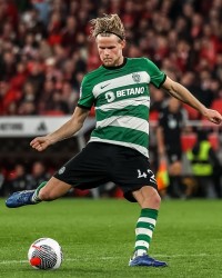 九游中国-记者：尤尔曼很可能今夏离开葡萄牙体育，预计转会费4000万欧